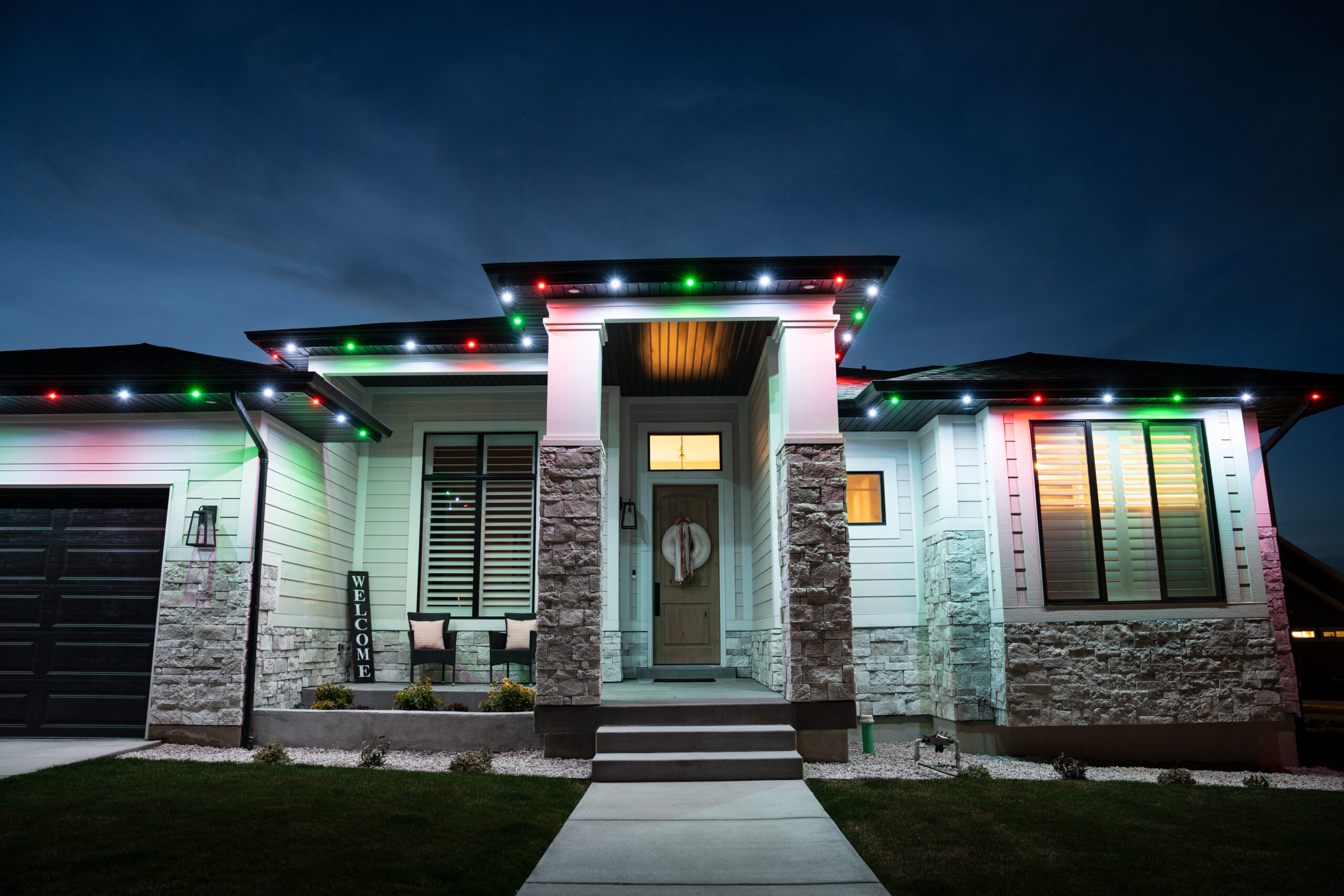 Pathway and ground display lighting